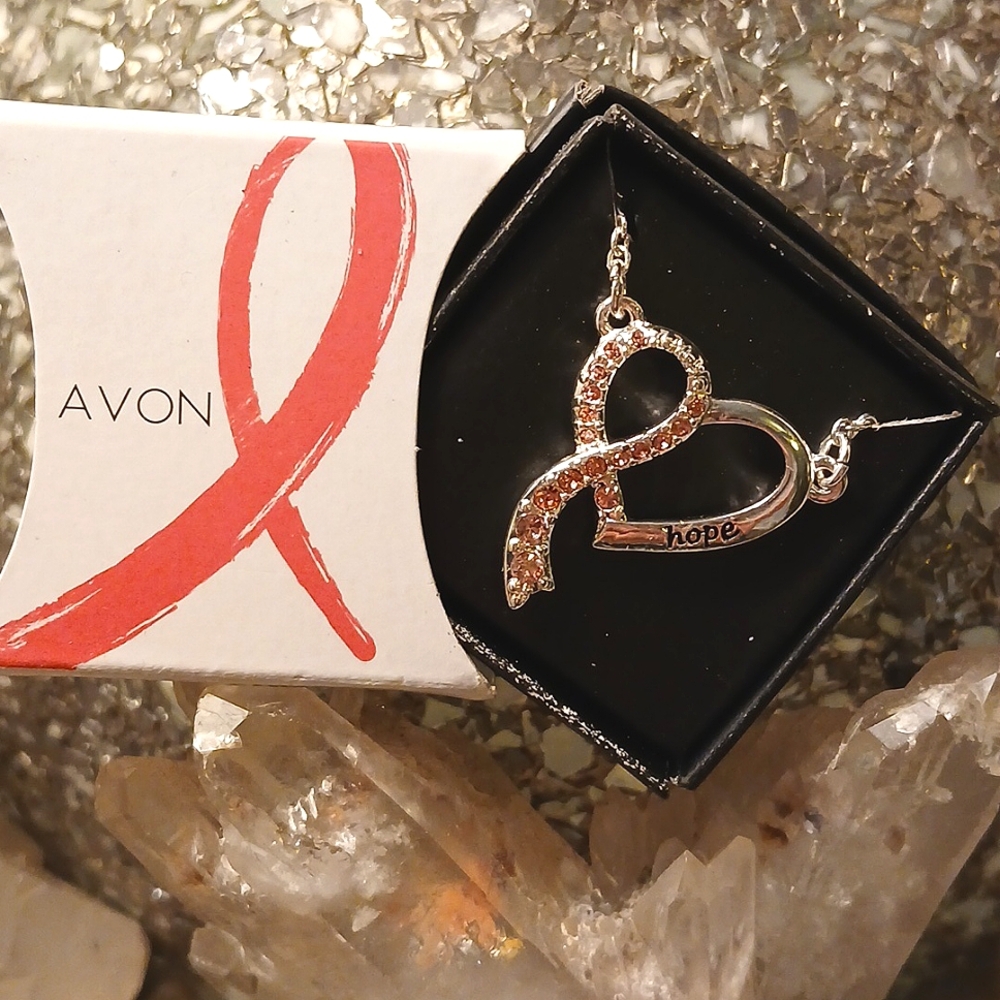 BEAUTIFUL BREAST CANCER HEART OF HOPE NECKLACE W/PINK CRYSTALS